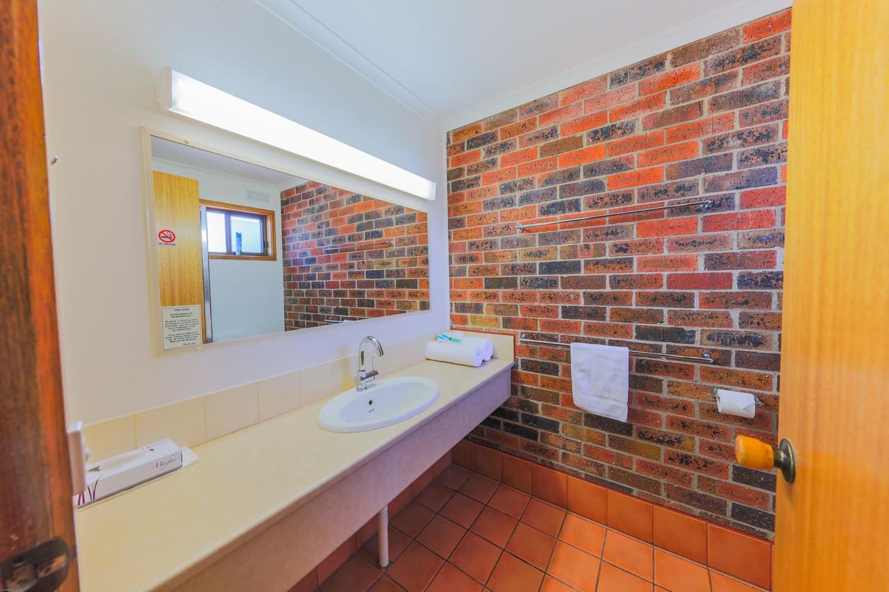 Country Roads Motor Inn Naracoorte Kültér fotó